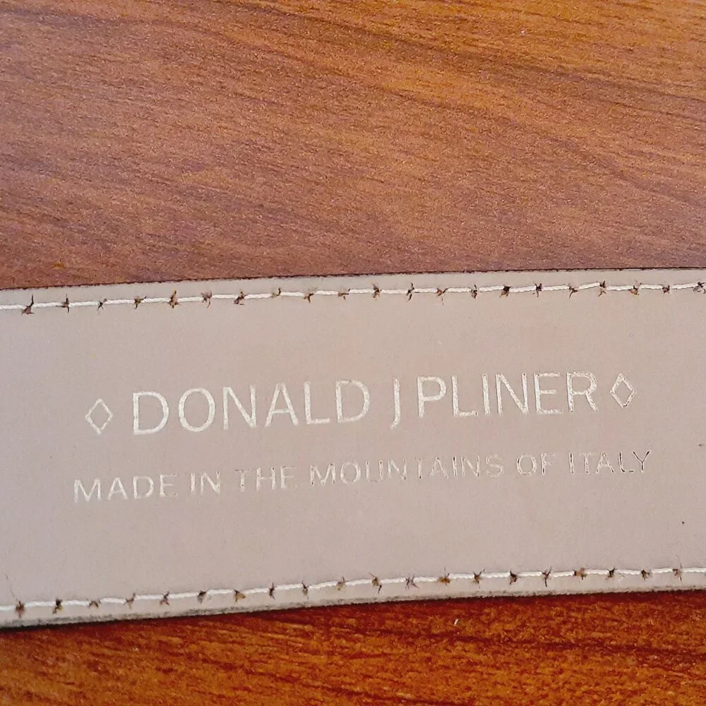 Donald J Pliner Piece Sign Belt